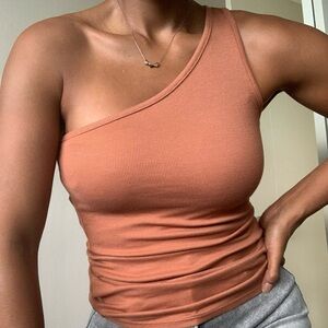 Ribbed One Shoulder Top